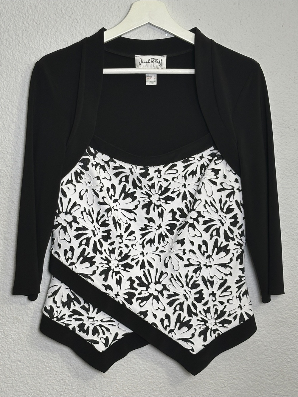 Joseph Ribkoff Black White Top Slinky Knit Flosl Blouse Womens Size 12